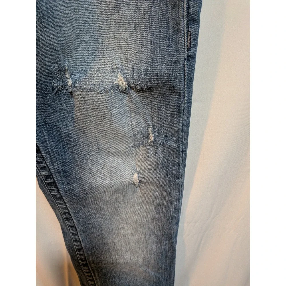 True Religion Men 35/33 Section Slim Fit Jeans Straight Leg‎ Med Blue Distressed
